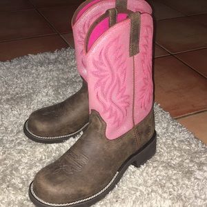 Ariat size 10